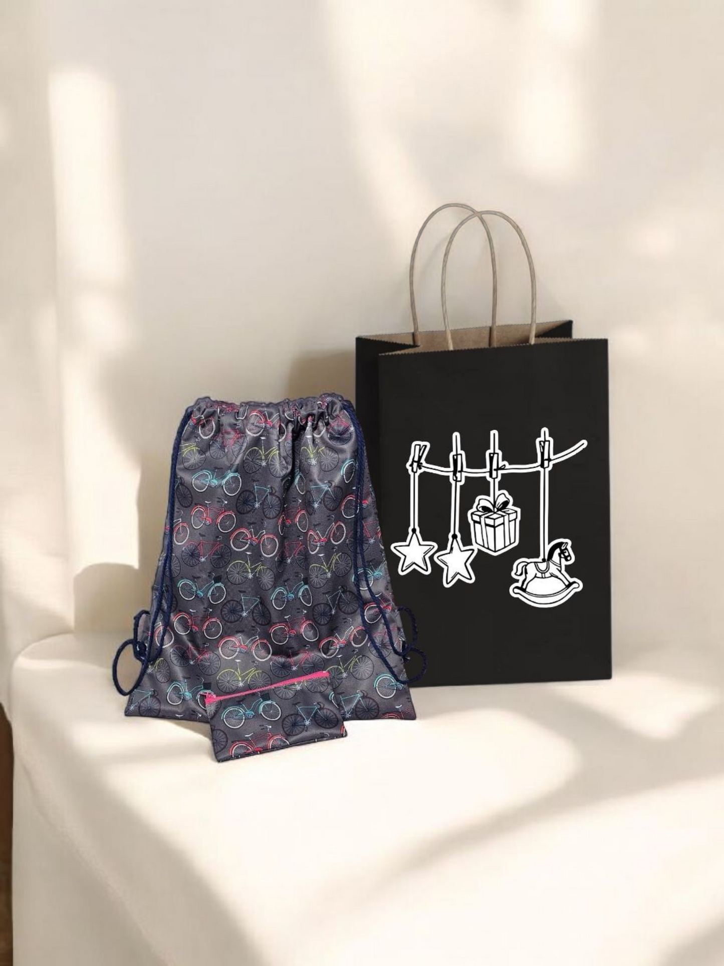 Ens. Sac pour vêtements/chaussures de sport et étui tout-usage